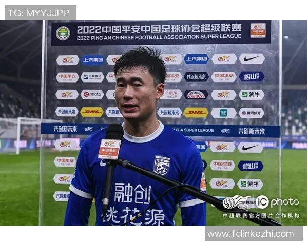 成都足球队以56分领跑邀请赛积分榜展现强劲实力