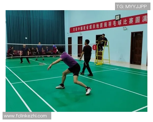 北京羽毛球队在总决赛积分榜上以76分稳居第一名展现强劲实力